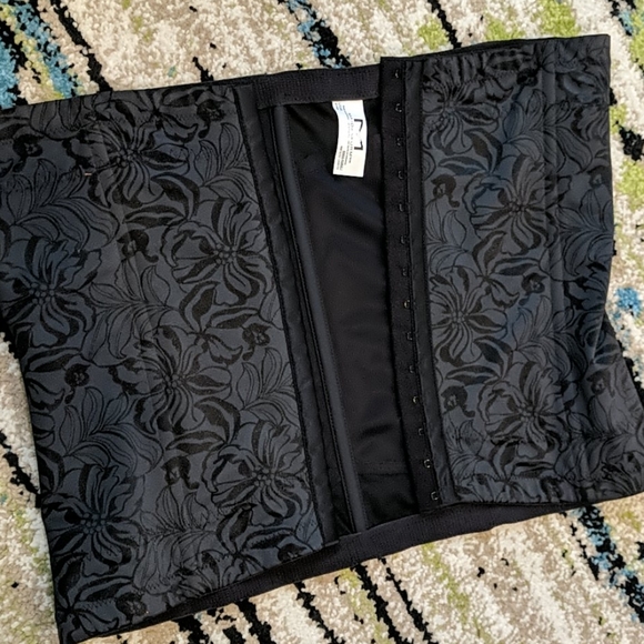 Flexee Ultimate Slimmer Waistnipper Black L NEW Waist Shaper - Picture 6 of 6